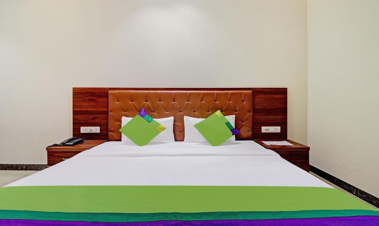 阿格拉 Treebo Trend Gt Palace Fatehabad Road酒店 外观 照片