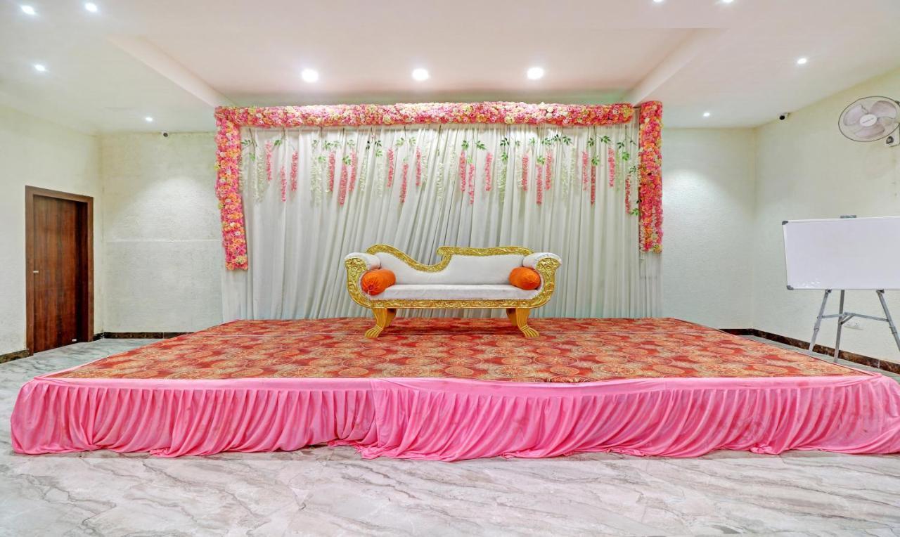 阿格拉 Treebo Trend Gt Palace Fatehabad Road酒店 外观 照片